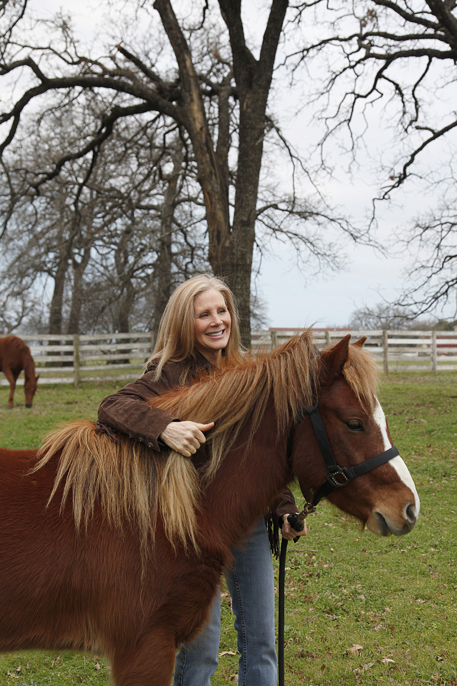 Nancy Addison with therapy horse with White Bridle Therapy
